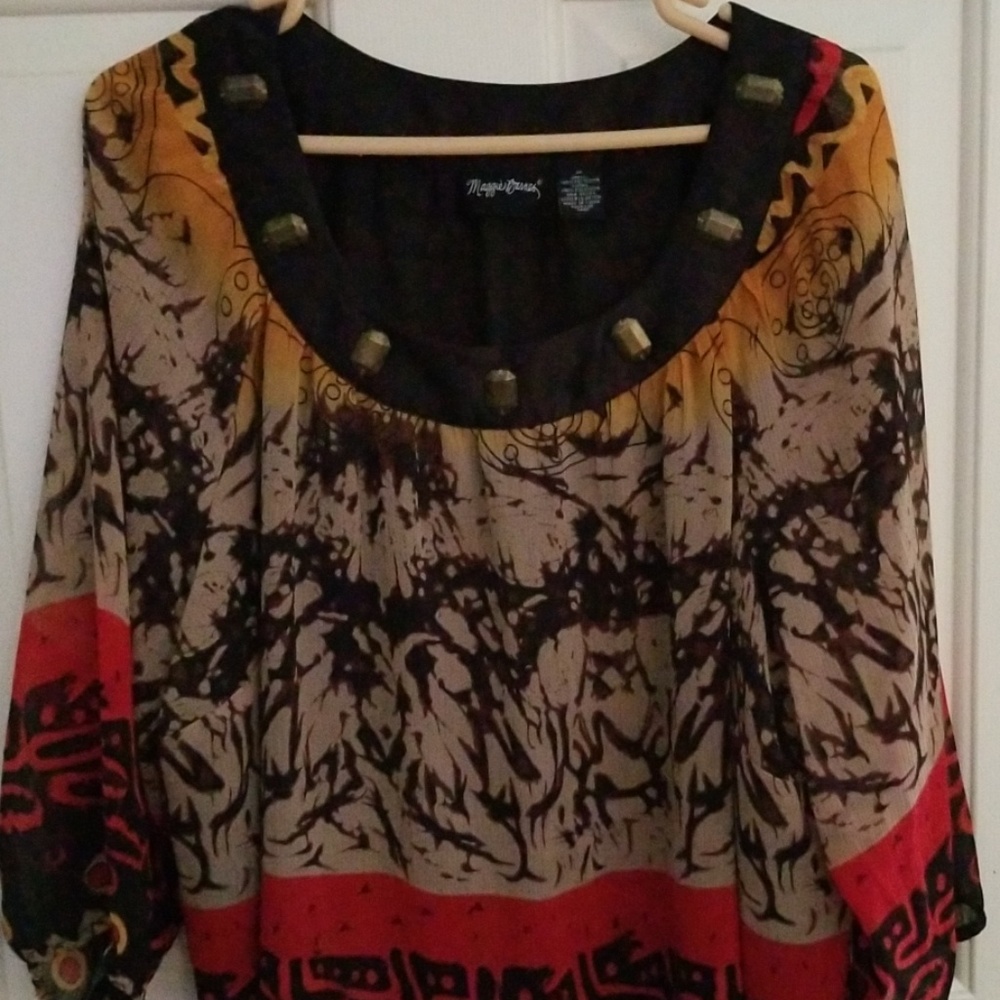 WOMEN'S blouse
